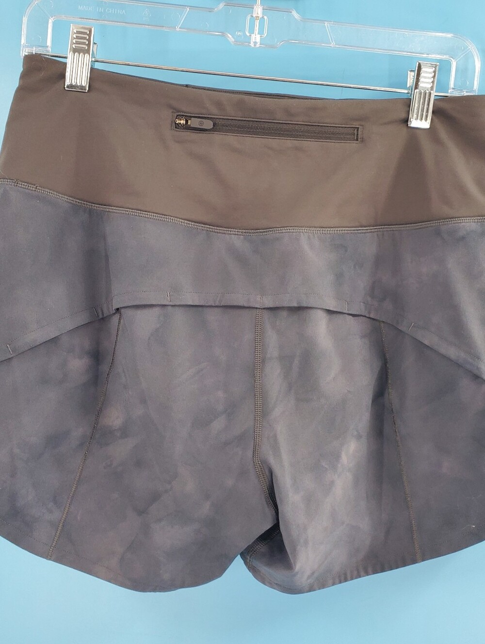 Lululemon running shorts 6 - Picture 3 of 9